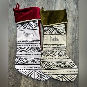 Mommy / Daddy stocking set